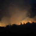 Veliki požar kod Podgorice, vatrogasci na terenu