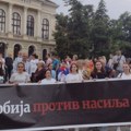Na protestu „Srbija protiv nasilja“ u Kragujevcu podrška inspektorima Milenkoviću i Mitiću