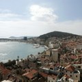 Novi grafiti mržnje prema Srbima u Splitu; Obrisali ih stanari