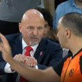 Komedija: Nije nesportski faul? Onda nije ni faul! (VIDEO)