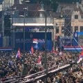 Kriza sa elementima apsurda: Ako je "obojena revolucija" pobeđena, zašto je predsednik i dalje pobeđuje