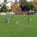 Protest Leskovčana sedenjem na travi