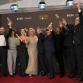 Izbio požar na dodeli Zlatnog globusa: Dok su slavni primali nagrade, iza scene se dešavao haos, isplivao snimak