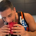 (Video) Sendvič sa lubenicom i fetom: David Dragojević podelio recept za niskokalorični obrok, koji topi kilograme: "Morao sam…