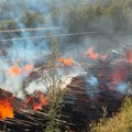 Gori skladište drveta u Tesliću: Vatrogasci iz više gradova gase veliki požar