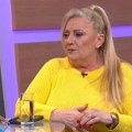 "Svi smo uz tebe..." Muž naše pevačice obeležava rođendan u bolesničkoj postelji, ona mu uputila emotivne reči: Trudićemo se…