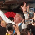 „Studenti su pobedili“: Građani širom Srbije slave pobedu na ulicama!