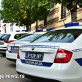 Policija pokažnjavala pešake zbog korišćenja slušalica