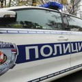 Zrenjaniska policija zatekla muškarca dok je pljačkao menjačnicu i tukao radnicu