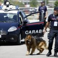 Srbin (22) pobegao iz kućnog pritvora, ukrao jaguar pa napravio haos u Italiji! Usledila filmska potera u kojoj su četiri…