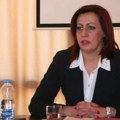 Zamenica kosovskog premijera za VOA: Etničke i nacionalne opštine razdvajaju ljude