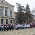 Forum kragujevačkih škola još jednom poziva zaposlene u školstvu na obustavu rada