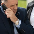 Dodik na ruci nosi sat od oko 10.000 evra FOTO