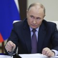 Putin: Rusija mora da brani odlučujuću ulogu svog naroda u pobedi nad nacizmom