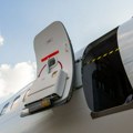 Avion prinudno sleteo u SAD zbog putnika koji je pokušao da otvori vrata