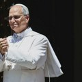 Papa: Svet više ne može da podnose sukobe, moramo da ostavimo oružje