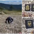 Sarajlije napravile haos ispred spomenika HVO: Govorili da su mudžahedini, klanjali, Hrvate pozivali da se pobiju! Šokantni…