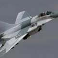 (Video) Ruski migovi paraju nebo Iran pojačava avijaciju, uskoro stižu i Su-35 avioni