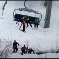 Dete visi sa žičare: Jeziva scena na Jahorini (video)