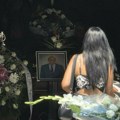Mala Cana stigla još jutros, ćerke Andrije Bajića u crnini i uplakne stigla na Novo groblje