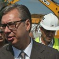 Oglasio se Vučić o najavama da će da promeniti tok Ibra