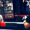 Trenirao sa jednim od najvećih ikad, slikao se s Tajsonom, sad stiže u Novi Pazar na Balkan Boxing 12!
