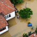 Srbija pod vodom, vanredno u više od 40 opština, evakuisano 77 ljudi (VIDEO)