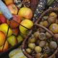 Jesenje voće koje reguliše holesterol, rešava probleme sa želudačnom kiselinom i puno je vitamina C