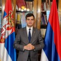 Zoran Tomić razbucao omiljenog vijolinog večitog studenta! "On brine samo o jednoj kasi!"