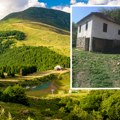 Čovek za smešne pare daje kuću pored reke i "pola planine, srpske lepotice": U cenu ulaze i šuma, voćnjaci...