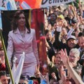 Desetine hiljada ljudi u Buenos Ajresu protestovalo u znak podrške bivšoj predsednici Kristini Fernandez de Kiršner (foto)