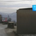 Skandal u gračanici Porodici Perić Albanac zabranio da vrate spomen ploču, tvrdio da je iz OVK