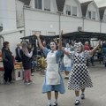 Koliko još osoba mora zaboraviti pre nego što društvo zapamti?