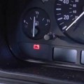 Ako vam se ova lampica upali u toku vožnje, odmah ugasite svoj auto: Automehaničar otkriva zašto