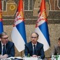 Tematska sednica Vlade: Vučić direktorima javnih preduzeća: Molim vas idite, ako nemate želju da menjate stvari