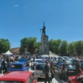 Vozači trkačkih i sportskih vozila iz cele Srbije Pristigli u Kraljevo da podrže malog Balšu (VIDEO)
