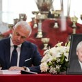 Tuga na Marakani: Rukovodstvo Zvezde upisalo se u knjigu žalosti povodom smrti Vladimira Cvetkovića