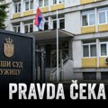 Održano suđenje za napad na osam novinarskih ekipa u Kosjeriću – posle višemesečnog postupka optuženi stigli pred sud