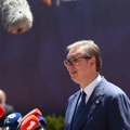 Vučić se vratio u Srbiju: Kaže ogladneo u Tivtu od evropske hrane (VIDEO)