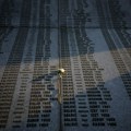 Monarhisti traže ostavku ministra Zukorlića zbog učešća na komemoraciji u Srebrenici