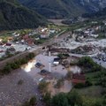 Poginulo 20, a povređeno više od 150 osoba: Snažno nevreme okovalo Pakistan