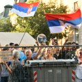 Opsadno stanje na fakultetima širom Beograda, studenti pozvali na hitan protest ispred Filozofskog, napeto i Novom Sadu i Nišu…