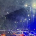 (Foto) udes na Bubanj potoku: Troje povređenih, među njima i deca