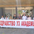 Zdravstveni radnici uz “16 minuta tišine” iskazuju podršku akademskoj zajednici