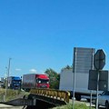 Protest prevoznika uzdrmao BiH: Kolaps u saobraćaju, privreda na udaru, ogromne štete u najavi
