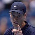 Siner eliminisao Cicipasa, protiv Đokovića za finale u Rijadu