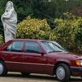 Na putu još od 1984, a i dalje ide kao sat: ovaj Mercedes prešao milion kilometara (VIDEO)