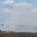 Vatra progutala hektare pšenice: Veliki požar načinio ogromnu materijalnu štetu u Obrežu (video)
