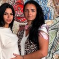 (Foto) Trudna Anita Stanojlović prespavala pod Ostrogom: Bivša rijaliti učesnica sa majkom u najvećoj svetinji dočekala praznik…