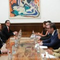 Vučić sa članom Kongresa SAD o bilateralnim odnosima, evrointegracijama, Kosovu